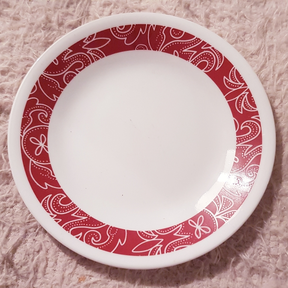 2000 Corelle Bandhani Dessert Bread and Butter Plate Vitrelle Paisley Motif (1)
